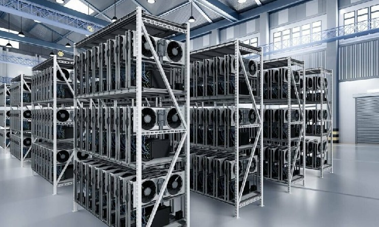 Средние майнеры наращивают влияние в добыче биткоина после халвинга